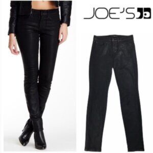 Joe’s Women's black coated jeans size 26